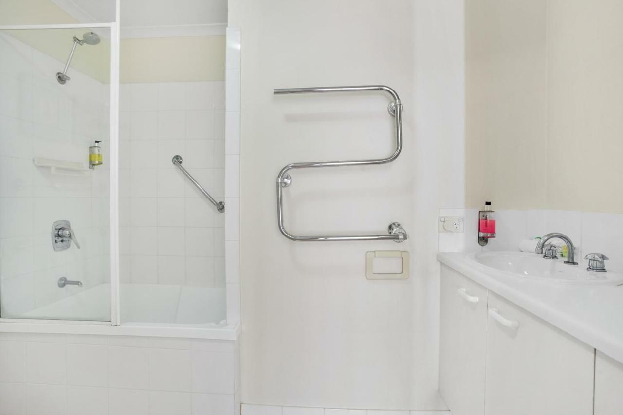 Noosa Riviera Resort Noosaville Room photo